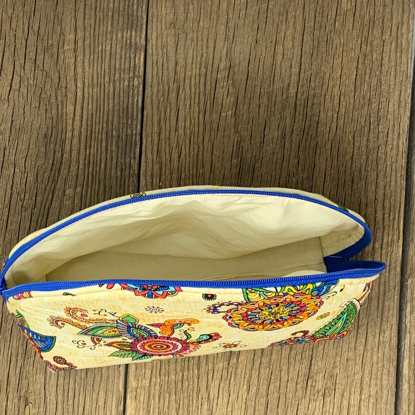 Persimmon Dumplin Pouch - Large Floral